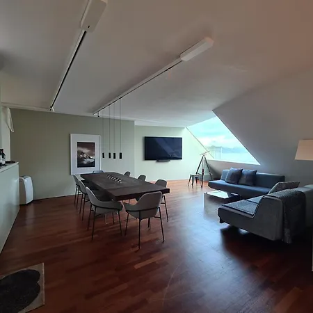Lägenhet View